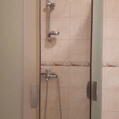 Nika Apartman